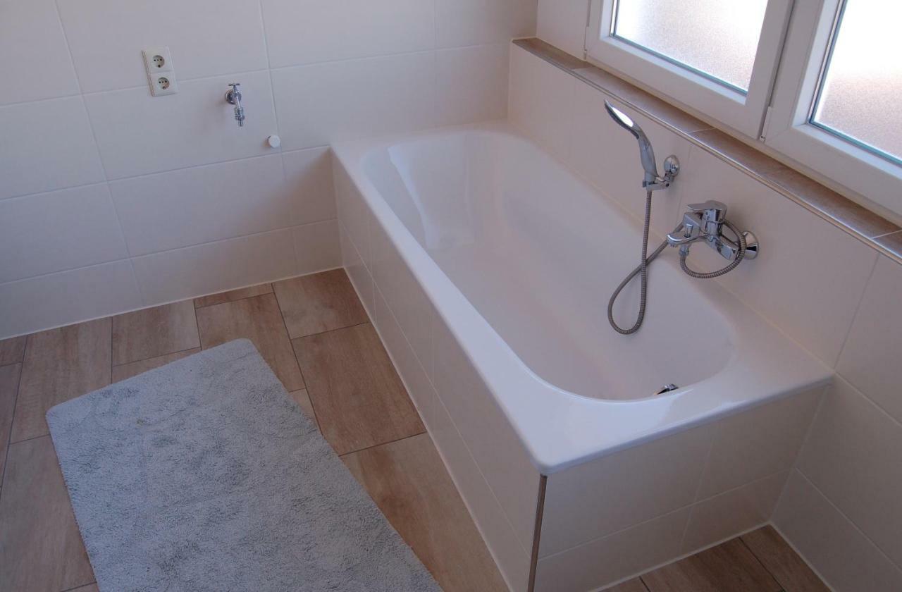 Ferienwohnung Wiekenblick Висмор Екстериор снимка